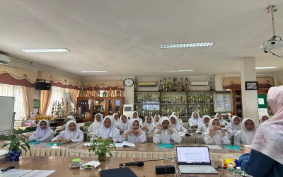 SMP Babussalam Gelar Pelatihan TOEFL Intensif Bersama LTI Pekanbaru